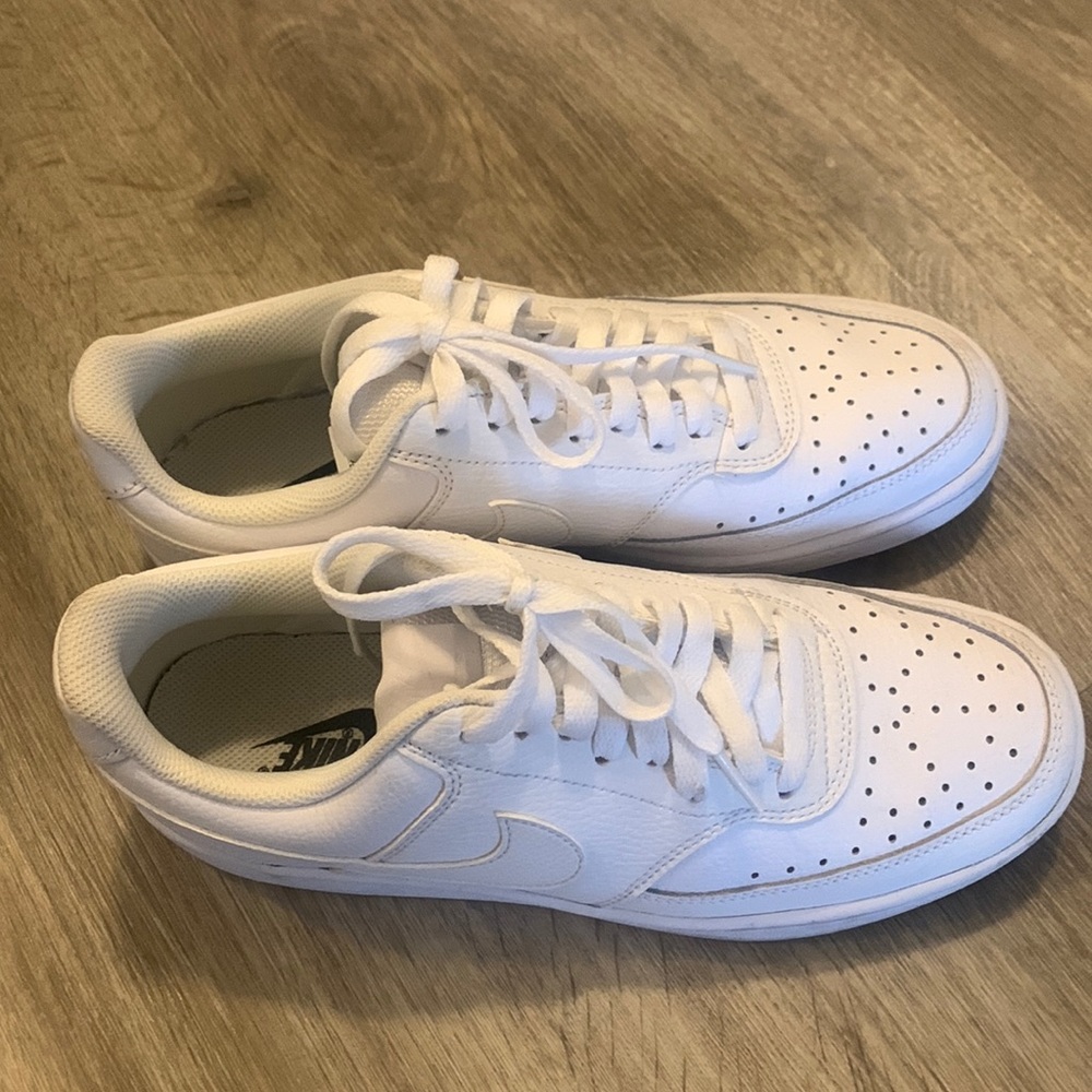 All White Nike Air Jordans (US 8.5)